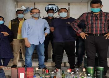 নাসির ইউ মাহমুদসহ ৫ জনের বিরুদ্ধে মাদক আইনে মামলা