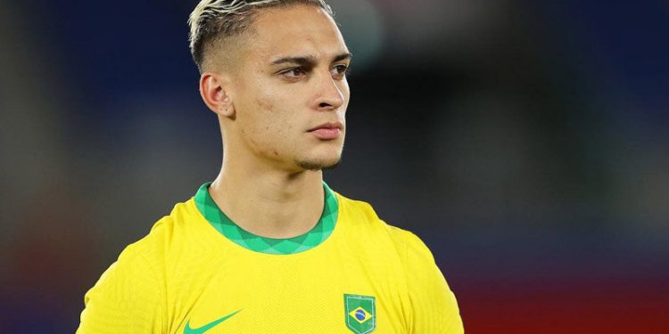 ব্রাজিলিয়ান উইঙ্গার আন্তনির ‘জাহান্নাম’ থেকে উঠে আসার গল্প