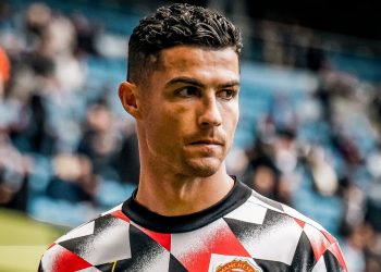 ম্যানচেস্টার ইউনাইটেডকে নিয়ে বিস্ফোরক মন্তব্য করে আলোচনায় ক্রিশ্চিয়ানো রোনালদো।