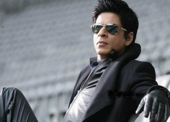 বিমানবন্দরে বিপাকে শাহারুখ, কর পরিশোধে পেলেন ছাড়া