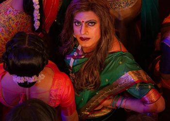 নতুন লুকে ভক্তদের চমকের পর চমক দিচ্ছেন নওয়াজউদ্দিন সিদ্দিকি