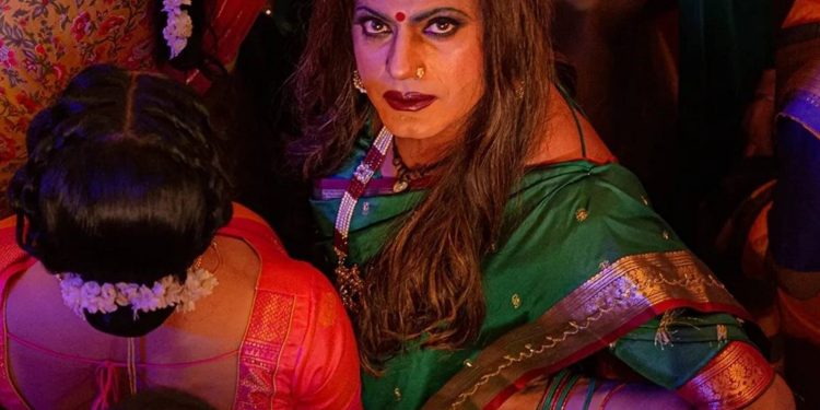 নতুন লুকে ভক্তদের চমকের পর চমক দিচ্ছেন নওয়াজউদ্দিন সিদ্দিকি