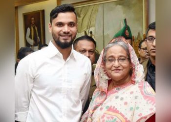 প্রধানমন্ত্রীকে ধন্যবাদ জ্ঞাপন মাশরাফি বিন মুর্তজার