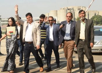 স্পিকারের কাছে পদত্যাগপত্র জমা দিলেন বিএনপির ৭ সংসদ সদস্য