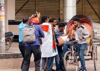 নয়াপল্টনে পুলিশ-বিএনপি দ্বিমুখী সংঘর্ষ,নিহত ১ জন।