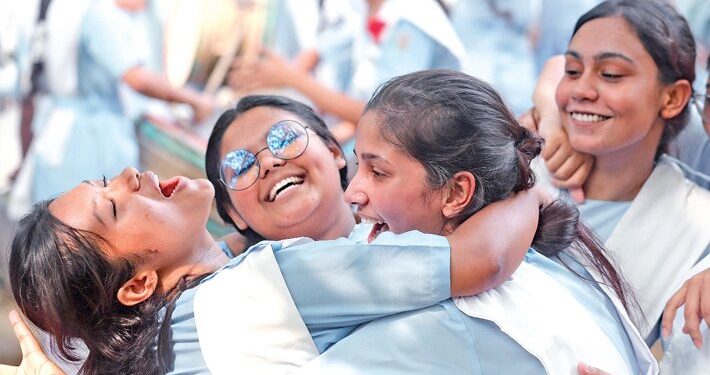 আজ থেকে অনলাইনে উচ্চমাধ্যমিকে ভর্তির আবেদন শুরু