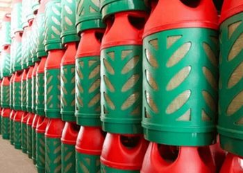 ১২ কেজি এলপিজির দাম কমলো ৬৫ টাকা