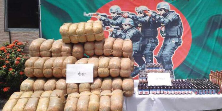 কিশোরগঞ্জে বিপুল পরিমান মাদকদ্রব্যসহ কুখ্যাত মাদকসম্রাট যুবক গ্রেফতার