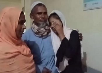 টাঙ্গাইলে অটোরিকশা চালককে গলা কেটে খুন করেছে ছিনতাইকারীরা