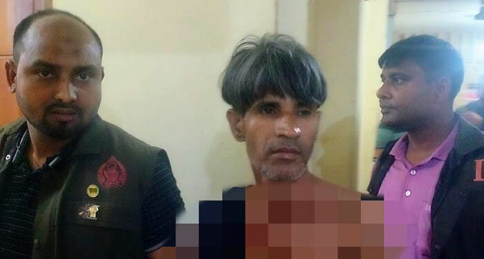 বগুড়ায় যুবকের ছুরিকাঘাতে শিক্ষক নিহত, ২ পুলিশ সদস্যসহ আহত ৩